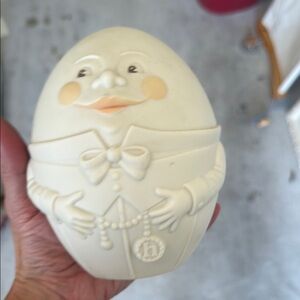 Department 56 Cream Humpty Dumpty Figurine